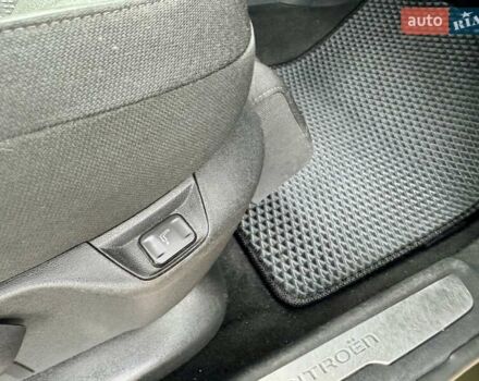 Коричневый Ситроен С4 Пикассо, объемом двигателя 2 л и пробегом 215 тыс. км за 9999 $, фото 29 на Automoto.ua