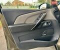 Коричневый Ситроен С4 Пикассо, объемом двигателя 2 л и пробегом 215 тыс. км за 9999 $, фото 15 на Automoto.ua