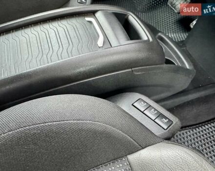 Коричневый Ситроен С4 Пикассо, объемом двигателя 2 л и пробегом 215 тыс. км за 9999 $, фото 30 на Automoto.ua