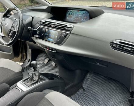 Коричневый Ситроен С4 Пикассо, объемом двигателя 1.56 л и пробегом 164 тыс. км за 9450 $, фото 16 на Automoto.ua