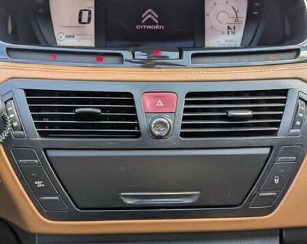 Ситроен С4 Пикассо 2008 в Запорожье на Automoto.ua Коричневый Ситроен С4 Пикассо, объемом двигателя 2 л и пробегом 245 тыс. км за 8500 $, фото 25 на Automoto.ua