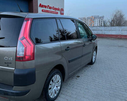 Коричневий Сітроен С4 Пікассо, об'ємом двигуна 1.56 л та пробігом 485 тис. км за 5000 $, фото 3 на Automoto.ua