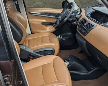 Ситроен С4 Пикассо 2008 в Запорожье на Automoto.ua Коричневый Ситроен С4 Пикассо, объемом двигателя 2 л и пробегом 245 тыс. км за 8500 $, фото 20 на Automoto.ua