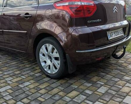 Коричневий Сітроен С4 Пікассо, об'ємом двигуна 2 л та пробігом 245 тис. км за 10000 $, фото 9 на Automoto.ua