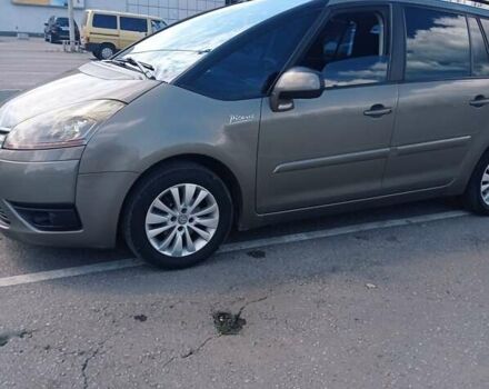 Коричневый Ситроен С4 Пикассо, объемом двигателя 1.6 л и пробегом 258 тыс. км за 6200 $, фото 2 на Automoto.ua