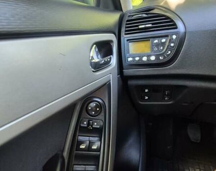 Коричневий Сітроен С4 Пікассо, об'ємом двигуна 2 л та пробігом 305 тис. км за 5999 $, фото 13 на Automoto.ua