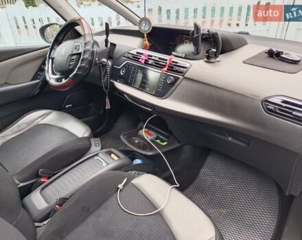 Коричневий Сітроен С4 Пікассо, об'ємом двигуна 2 л та пробігом 212 тис. км за 10500 $, фото 1 на Automoto.ua