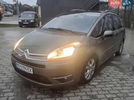 Коричневый Ситроен С4 Пикассо, объемом двигателя 2 л и пробегом 387 тыс. км за 5100 $, фото 1 на Automoto.ua