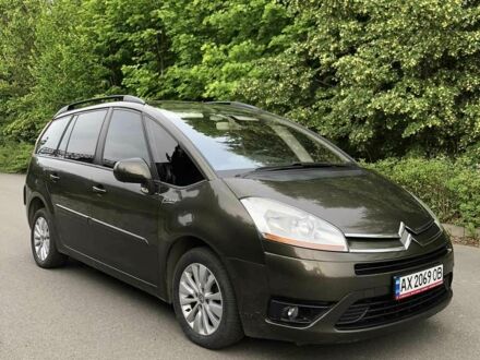 Сітроен С4 Пікассо 2010 у Харкові на Automoto.ua Коричневий Сітроен С4 Пікассо, об'ємом двигуна 1.6 л та пробігом 207 тис. км за 6500 $, фото 1 на Automoto.ua