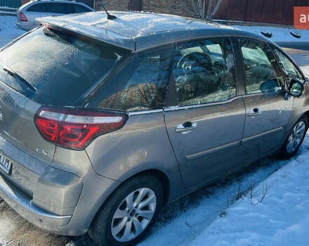 Коричневый Ситроен С4 Пикассо, объемом двигателя 1.56 л и пробегом 227 тыс. км за 5600 $, фото 1 на Automoto.ua