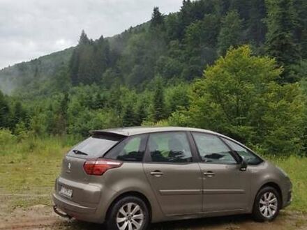 Сітроен С4 Пікассо 2011 у Івано-Франківську на Automoto.ua Коричневий Сітроен С4 Пікассо, об'ємом двигуна 1.56 л та пробігом 194 тис. км за 6590 $, фото 1 на Automoto.ua