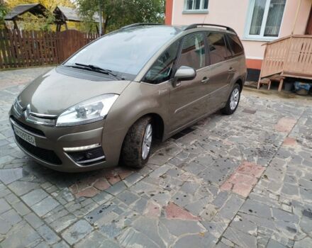 Коричневий Сітроен С4 Пікассо, об'ємом двигуна 1.6 л та пробігом 225 тис. км за 7000 $, фото 1 на Automoto.ua