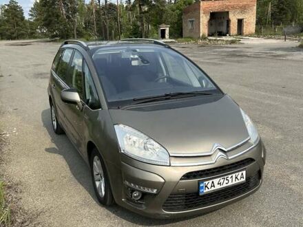 Ситроен С4 Пикассо 2012 в Иванкове на Automoto.ua Коричневый Ситроен С4 Пикассо, объемом двигателя 1.6 л и пробегом 213 тыс. км за 6000 $, фото 1 на Automoto.ua