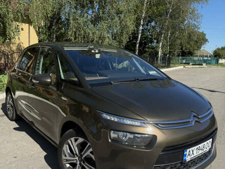 Сітроен С4 Пікассо 2013 у Харкові на Automoto.ua Коричневий Сітроен С4 Пікассо, об'ємом двигуна 1.56 л та пробігом 227 тис. км за 8800 $, фото 1 на Automoto.ua