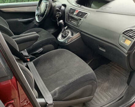 Червоний Сітроен С4 Пікассо, об'ємом двигуна 1.56 л та пробігом 258 тис. км за 4600 $, фото 16 на Automoto.ua