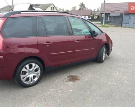 Красный Ситроен С4 Пикассо, объемом двигателя 2 л и пробегом 250 тыс. км за 5000 $, фото 7 на Automoto.ua