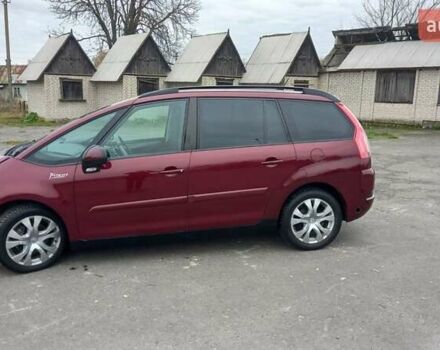 Красный Ситроен С4 Пикассо, объемом двигателя 2 л и пробегом 250 тыс. км за 5000 $, фото 8 на Automoto.ua