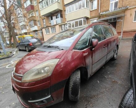 Красный Ситроен С4 Пикассо, объемом двигателя 2 л и пробегом 300 тыс. км за 4500 $, фото 10 на Automoto.ua