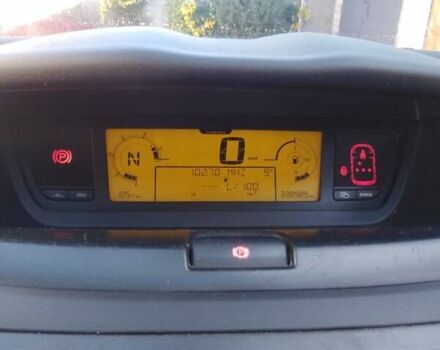 Красный Ситроен С4 Пикассо, объемом двигателя 1.6 л и пробегом 339 тыс. км за 5200 $, фото 12 на Automoto.ua