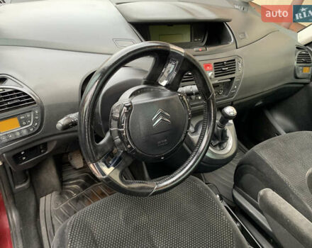 Червоний Сітроен С4 Пікассо, об'ємом двигуна 1.56 л та пробігом 258 тис. км за 4600 $, фото 25 на Automoto.ua