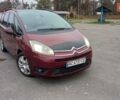 Красный Ситроен С4 Пикассо, объемом двигателя 2 л и пробегом 250 тыс. км за 5000 $, фото 9 на Automoto.ua