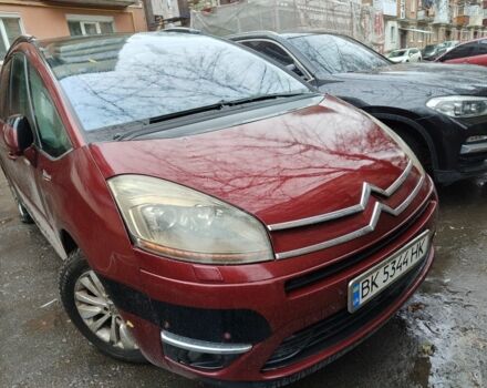 Красный Ситроен С4 Пикассо, объемом двигателя 2 л и пробегом 300 тыс. км за 4500 $, фото 11 на Automoto.ua