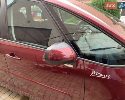 Червоний Сітроен С4 Пікассо, об'ємом двигуна 1.56 л та пробігом 258 тис. км за 4600 $, фото 4 на Automoto.ua