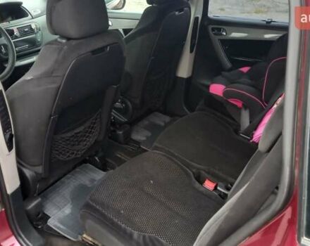 Красный Ситроен С4 Пикассо, объемом двигателя 2 л и пробегом 250 тыс. км за 5000 $, фото 11 на Automoto.ua