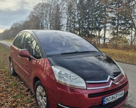 Красный Ситроен С4 Пикассо, объемом двигателя 1.6 л и пробегом 282 тыс. км за 4200 $, фото 3 на Automoto.ua