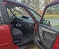 Красный Ситроен С4 Пикассо, объемом двигателя 1.6 л и пробегом 282 тыс. км за 4200 $, фото 12 на Automoto.ua