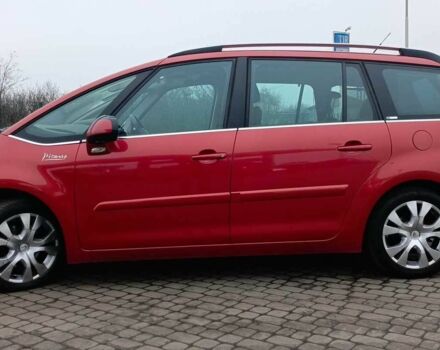 Червоний Сітроен С4 Пікассо, об'ємом двигуна 2 л та пробігом 222 тис. км за 6400 $, фото 3 на Automoto.ua