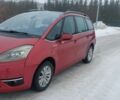 Красный Ситроен С4 Пикассо, объемом двигателя 1.6 л и пробегом 320 тыс. км за 5200 $, фото 1 на Automoto.ua