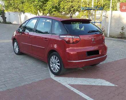 Красный Ситроен С4 Пикассо, объемом двигателя 1.6 л и пробегом 230 тыс. км за 6200 $, фото 4 на Automoto.ua