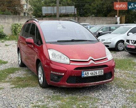 Красный Ситроен С4 Пикассо, объемом двигателя 2 л и пробегом 285 тыс. км за 4500 $, фото 5 на Automoto.ua