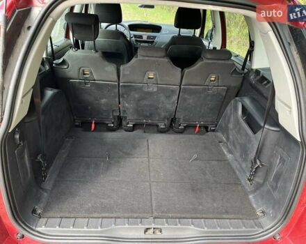 Красный Ситроен С4 Пикассо, объемом двигателя 1.6 л и пробегом 170 тыс. км за 8265 $, фото 12 на Automoto.ua