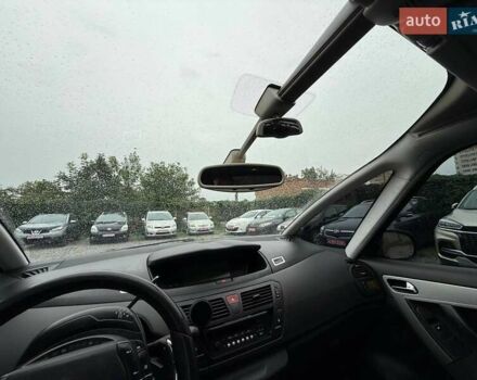 Красный Ситроен С4 Пикассо, объемом двигателя 2 л и пробегом 285 тыс. км за 4500 $, фото 9 на Automoto.ua