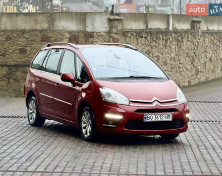Червоний Сітроен С4 Пікассо, об'ємом двигуна 1.6 л та пробігом 241 тис. км за 5999 $, фото 1 на Automoto.ua
