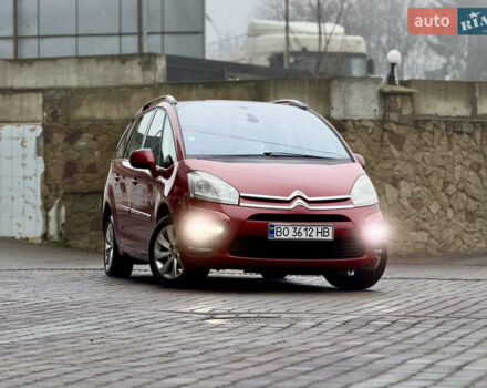 Червоний Сітроен С4 Пікассо, об'ємом двигуна 1.6 л та пробігом 241 тис. км за 5999 $, фото 11 на Automoto.ua