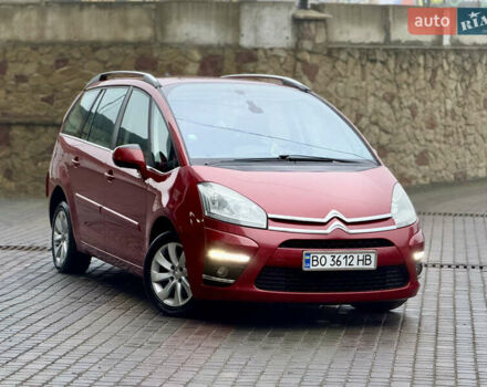 Червоний Сітроен С4 Пікассо, об'ємом двигуна 1.6 л та пробігом 241 тис. км за 5999 $, фото 9 на Automoto.ua