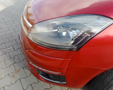 Червоний Сітроен С4 Пікассо, об'ємом двигуна 2 л та пробігом 300 тис. км за 8500 $, фото 21 на Automoto.ua