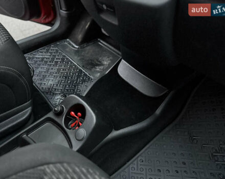 Червоний Сітроен С4 Пікассо, об'ємом двигуна 1.6 л та пробігом 241 тис. км за 5999 $, фото 61 на Automoto.ua