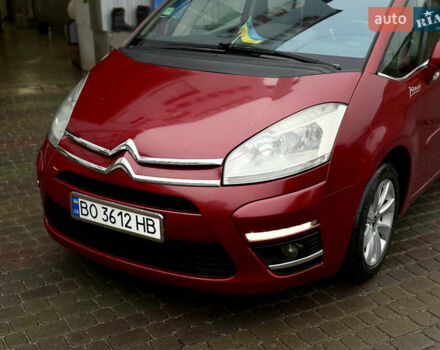 Червоний Сітроен С4 Пікассо, об'ємом двигуна 1.6 л та пробігом 241 тис. км за 5999 $, фото 7 на Automoto.ua