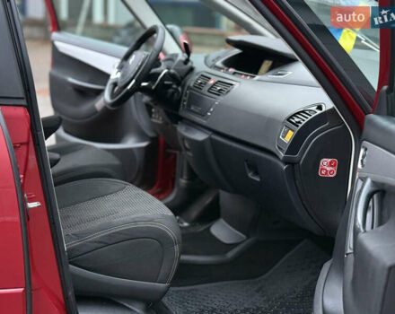 Червоний Сітроен С4 Пікассо, об'ємом двигуна 1.6 л та пробігом 241 тис. км за 5999 $, фото 58 на Automoto.ua