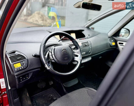 Червоний Сітроен С4 Пікассо, об'ємом двигуна 1.6 л та пробігом 241 тис. км за 5999 $, фото 42 на Automoto.ua