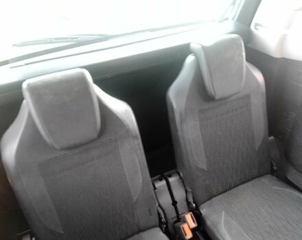 Червоний Сітроен С4 Пікассо, об'ємом двигуна 2 л та пробігом 300 тис. км за 8500 $, фото 7 на Automoto.ua