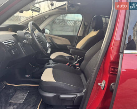 Красный Ситроен С4 Пикассо, объемом двигателя 1.56 л и пробегом 230 тыс. км за 11400 $, фото 34 на Automoto.ua