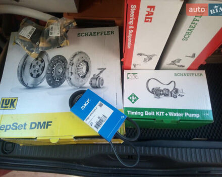 Красный Ситроен С4 Пикассо, объемом двигателя 1.56 л и пробегом 230 тыс. км за 11400 $, фото 4 на Automoto.ua