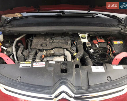 Красный Ситроен С4 Пикассо, объемом двигателя 1.56 л и пробегом 230 тыс. км за 11400 $, фото 54 на Automoto.ua