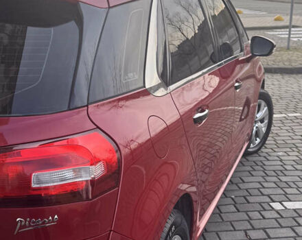 Красный Ситроен С4 Пикассо, объемом двигателя 1.56 л и пробегом 230 тыс. км за 11400 $, фото 20 на Automoto.ua