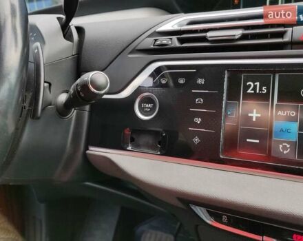 Красный Ситроен С4 Пикассо, объемом двигателя 1.56 л и пробегом 202 тыс. км за 10300 $, фото 7 на Automoto.ua